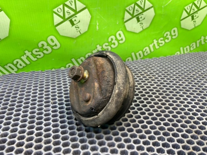 Подушка двигателя, 1900 рублей, Калининград