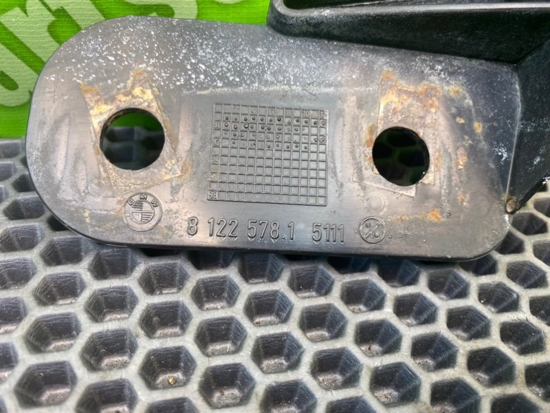 Кронштейн бампера, 700 рублей, Калининград