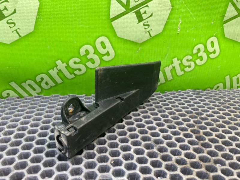 Кронштейн, 900 рублей, Калининград