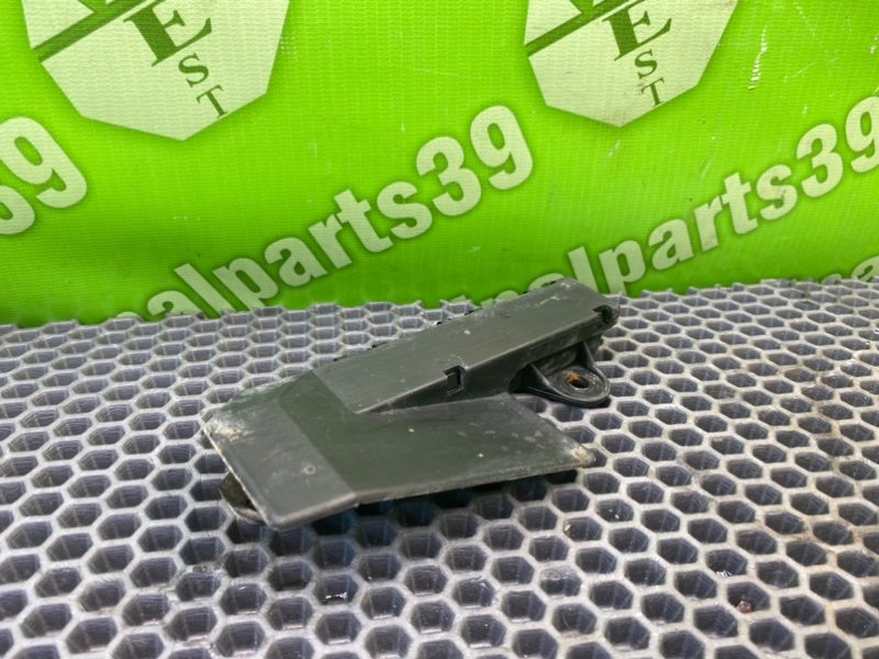 Кронштейн, 900 рублей, Калининград