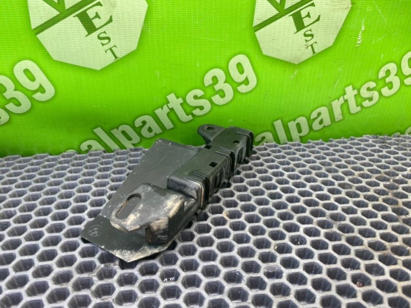 Кронштейн, 900 рублей, Калининград