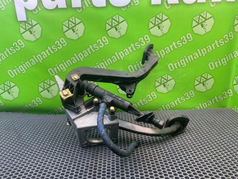 Педальный узел, 3400 рублей, Калининград