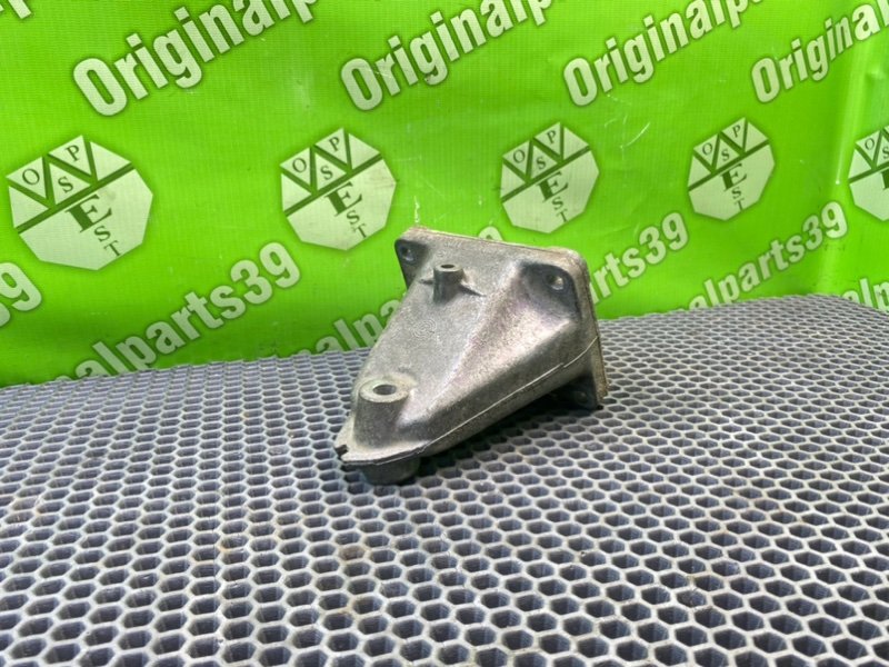 Кронштейн двигателя, 1400 рублей, Калининград