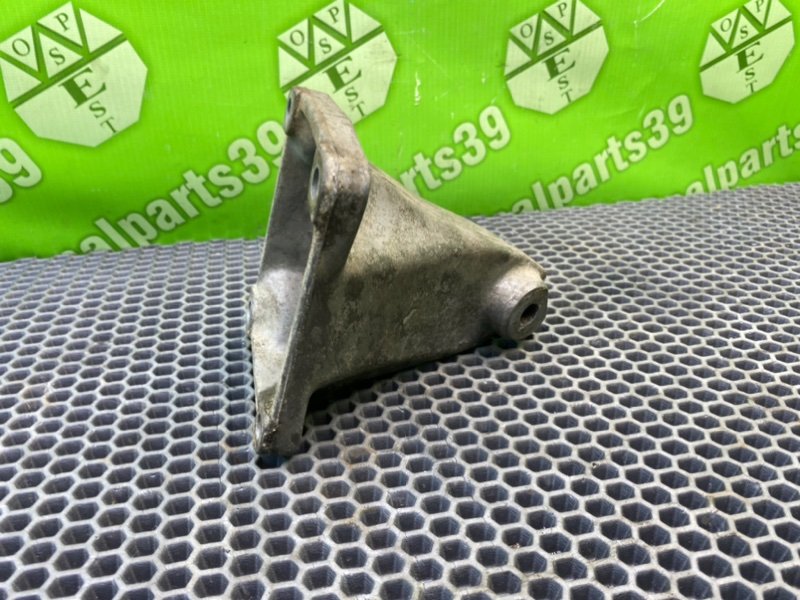 Кронштейн двигателя, 1400 рублей, Калининград