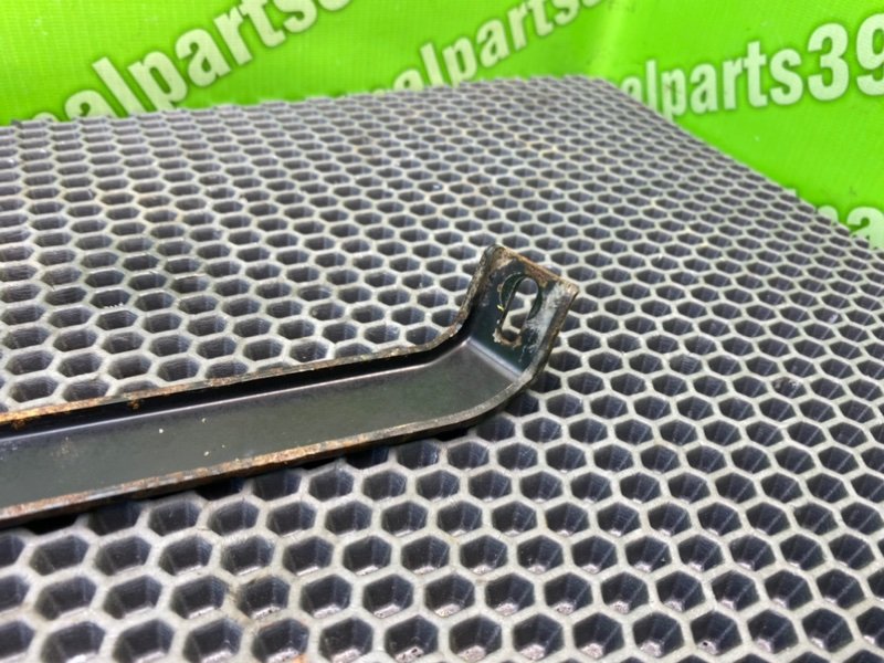 Кронштейн впускного коллектора, 500 рублей, Калининград