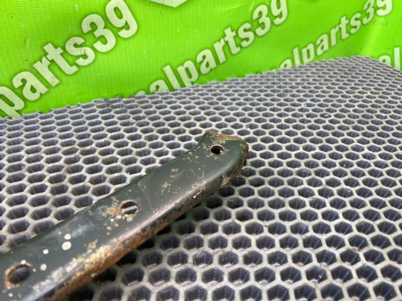 Кронштейн впускного коллектора, 500 рублей, Калининград