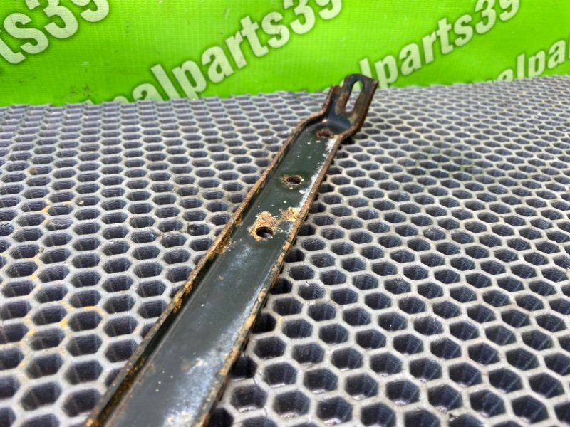 Кронштейн впускного коллектора, 500 рублей, Калининград