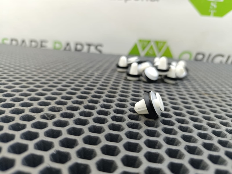 Клипсы, 1400 рублей, Тверь