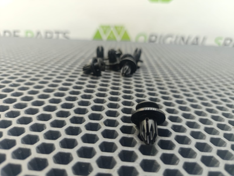 Клипсы, 1100 рублей, Тверь