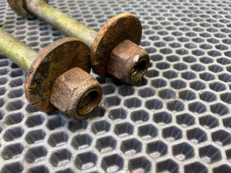 Развальные болты, 1200 рублей, Калининград