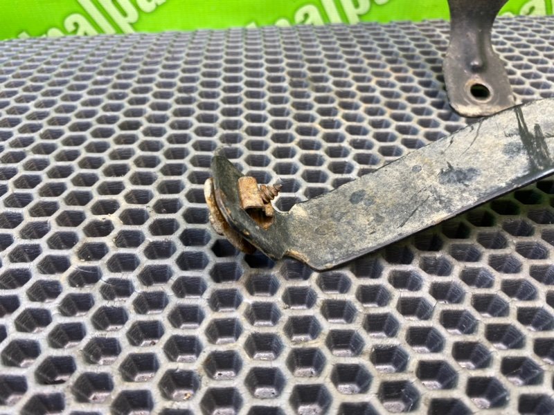 Кронштейны, 3100 рублей, Калининград