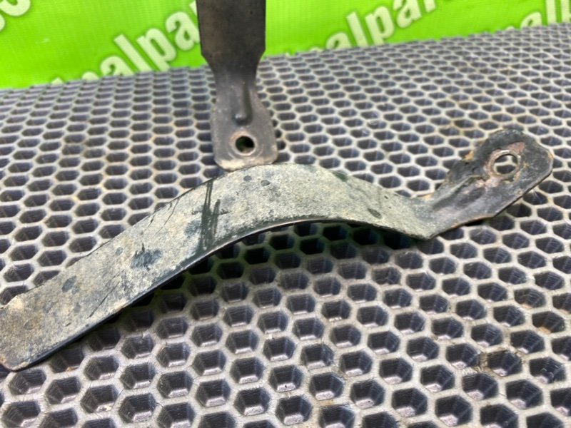 Кронштейны, 3100 рублей, Калининград