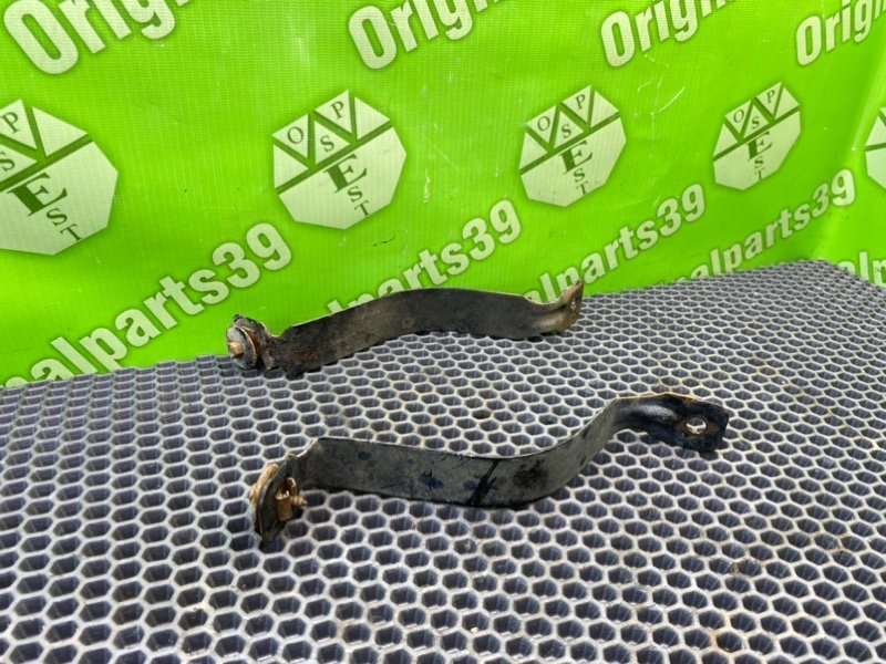 Кронштейны, 3100 рублей, Калининград