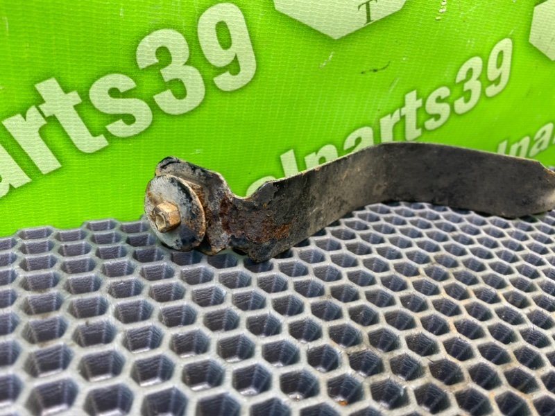 Кронштейны, 3100 рублей, Калининград