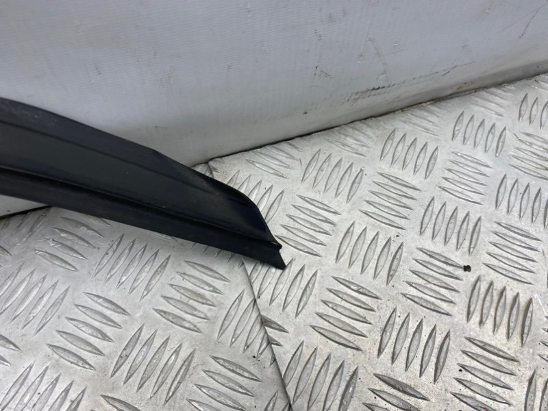 Молдинг стекла, 3200 рублей, Калининград