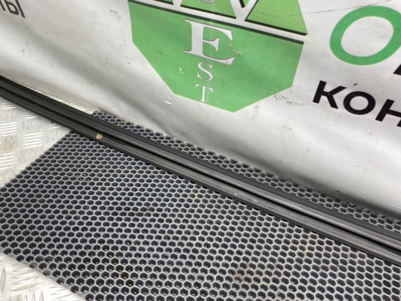 Молдинг стекла, 3200 рублей, Калининград