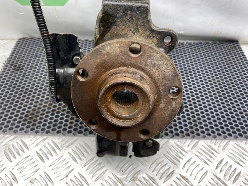 Поворотный кулак, 3900 рублей, Калининград