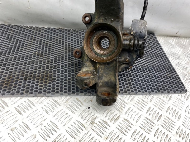 Поворотный кулак, 3900 рублей, Калининград