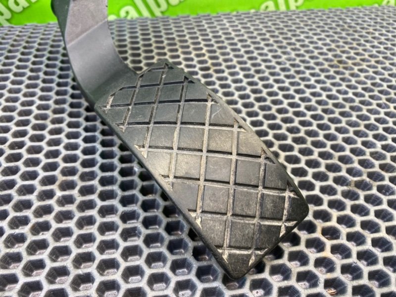 Педаль газа, 1900 рублей, Калининград