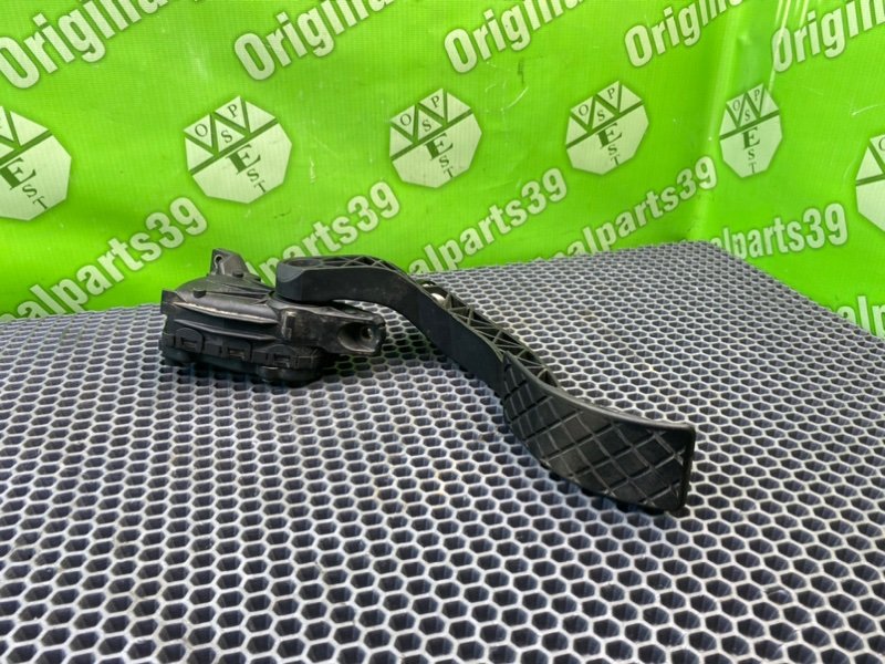 Педаль газа, 1900 рублей, Калининград