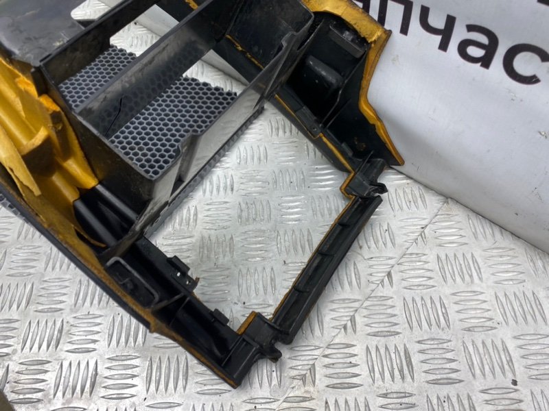 Центральная консоль, 1800 рублей, Калининград