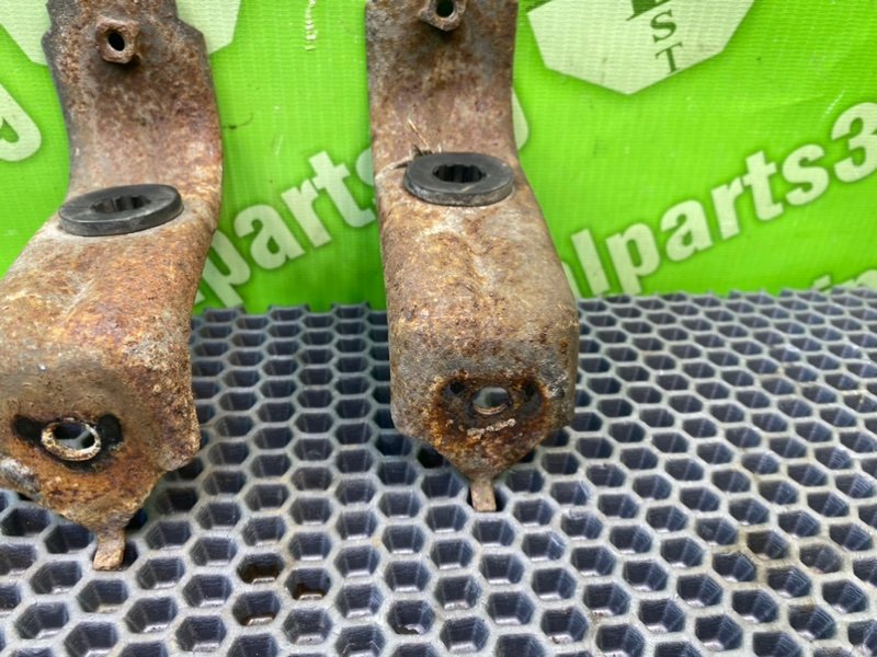 Крепление радиатора, 1400 рублей, Калининград