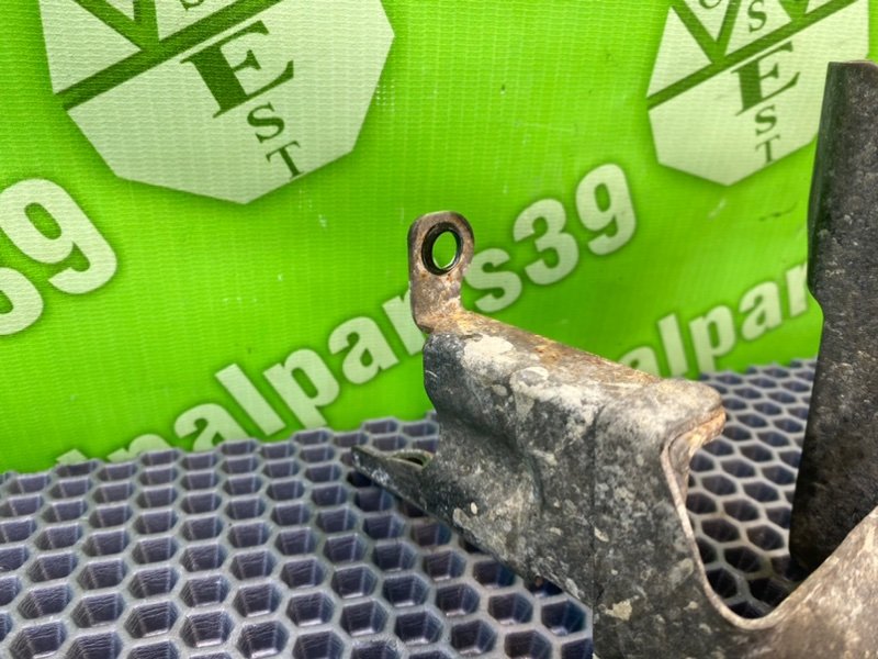 Кронштейн, 1600 рублей, Калининград