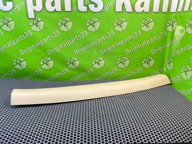 Обшивка багажника, 1000 рублей, Калининград