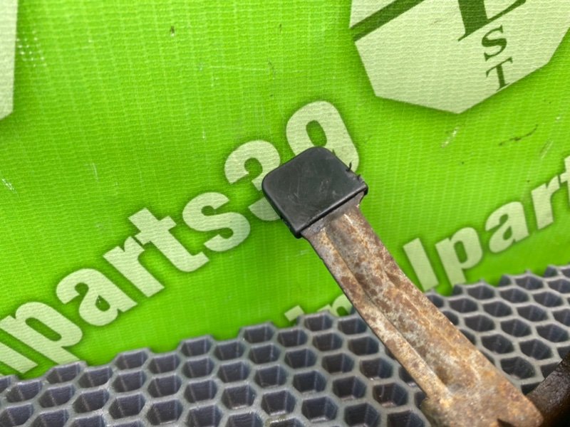 Замок капота, 1000 рублей, Калининград