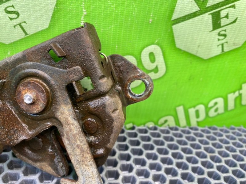 Замок капота, 1000 рублей, Калининград