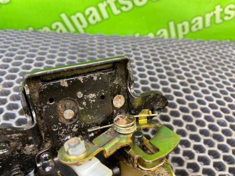 Замок крышки багажника, 3400 рублей, Калининград