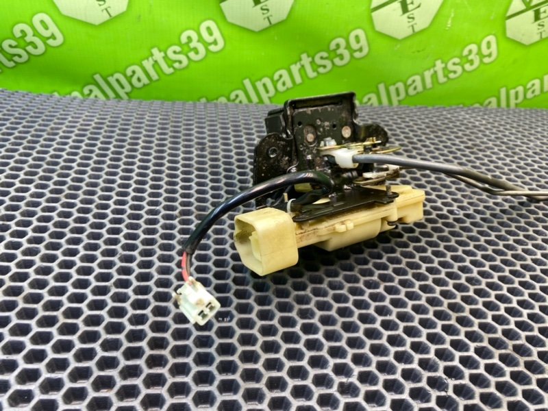 Замок крышки багажника, 3400 рублей, Калининград