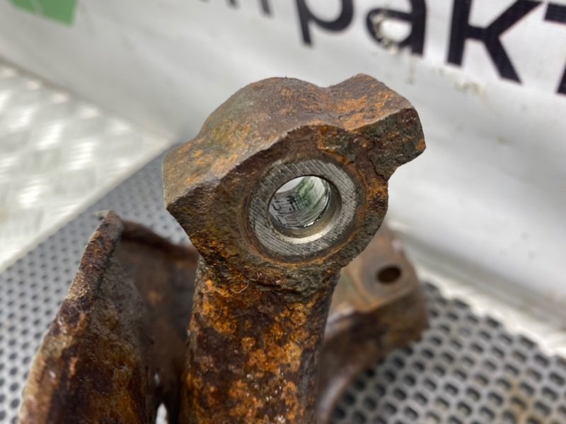 Поворотный кулак, 4600 рублей, Калининград