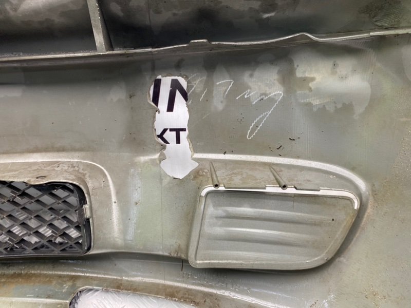 Бампер, 4600 рублей, Калининград