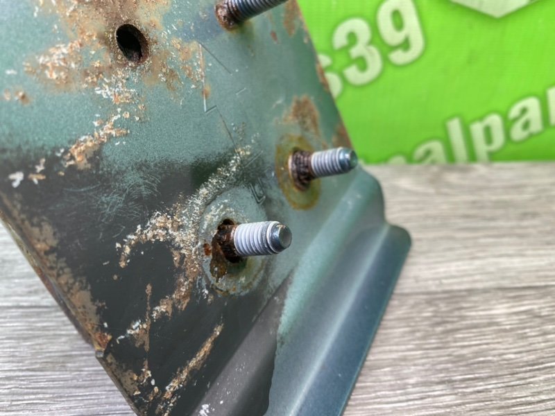 Кронштейн бампера, 700 рублей, Калининград