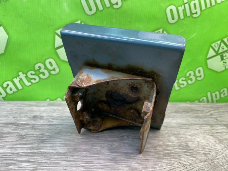 Кронштейн бампера, 700 рублей, Калининград