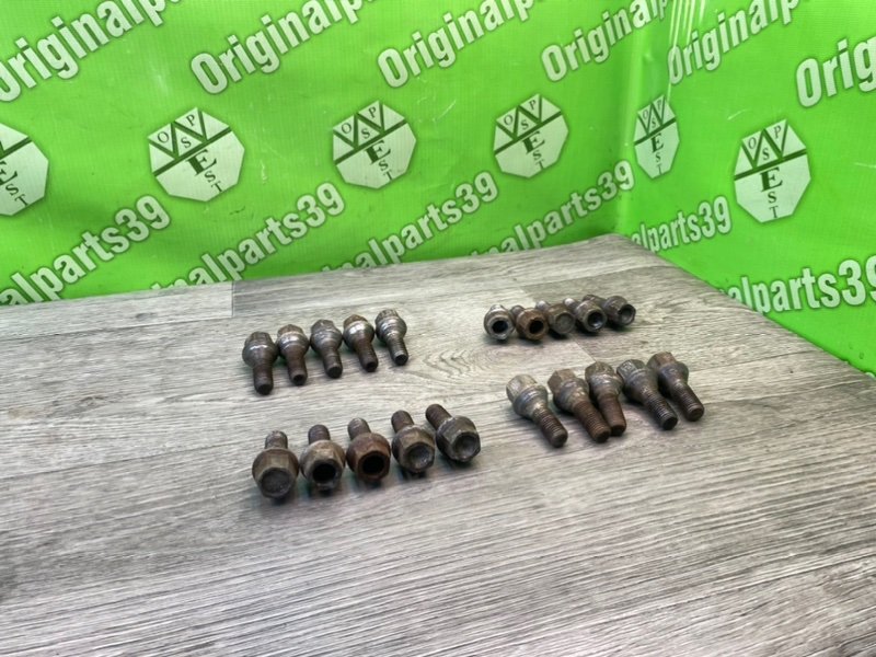 Колесные болты, 1700 рублей, Тверь