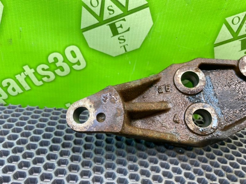 Кронштейн двигателя, 1000 рублей, Калининград