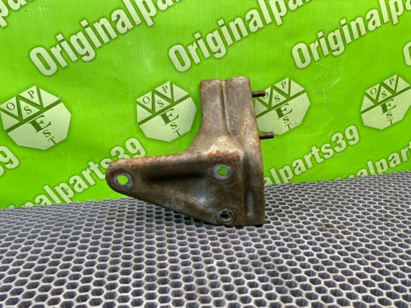 Кронштейн, 3400 рублей, Калининград