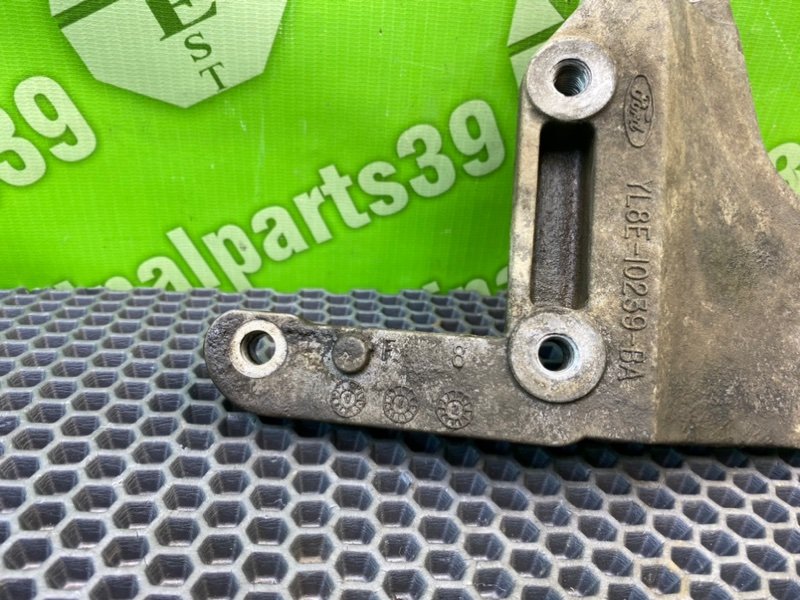 Кронштейн компрессора кондиционера, 700 рублей, Калининград