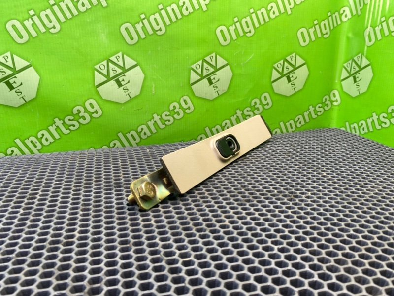 Кронштейн, 700 рублей, Калининград