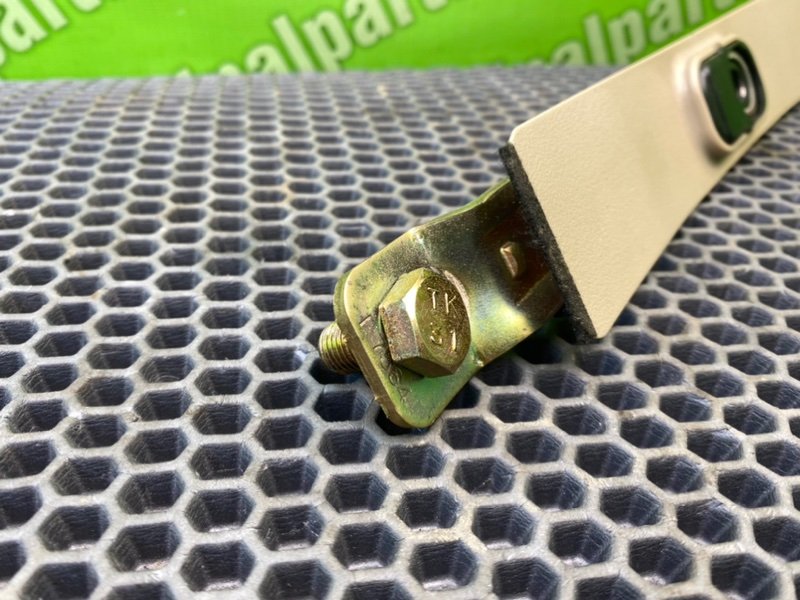 Кронштейн, 700 рублей, Калининград