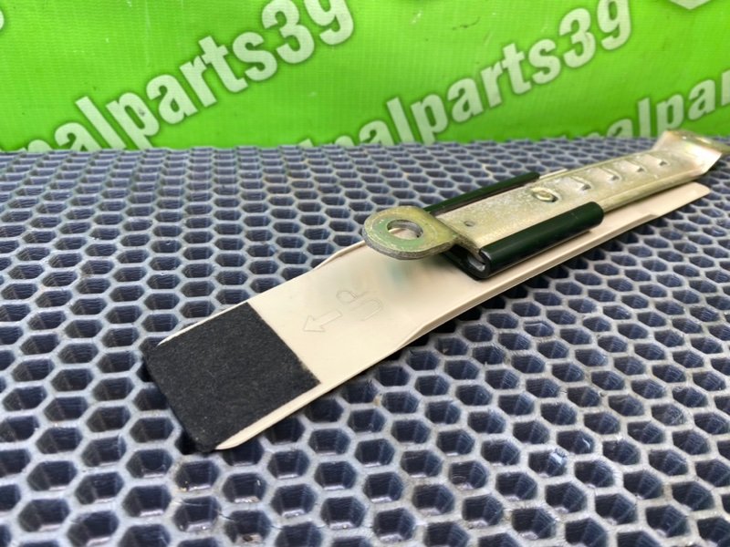 Кронштейн, 700 рублей, Калининград