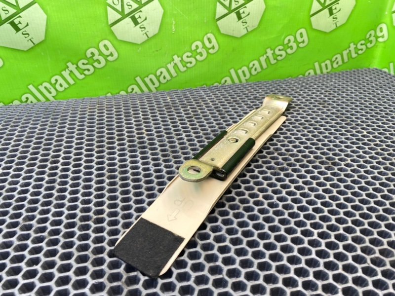 Кронштейн, 700 рублей, Калининград