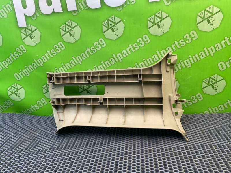 Накладка стойки, 1200 рублей, Калининград