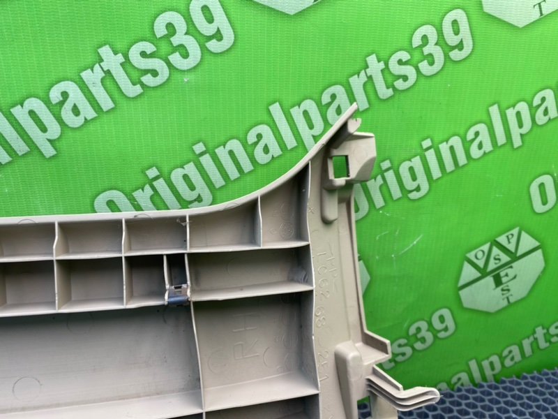 Накладка стойки, 1200 рублей, Калининград