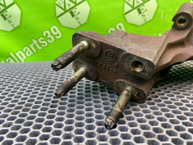 Кронштейн двигателя, 900 рублей, Калининград