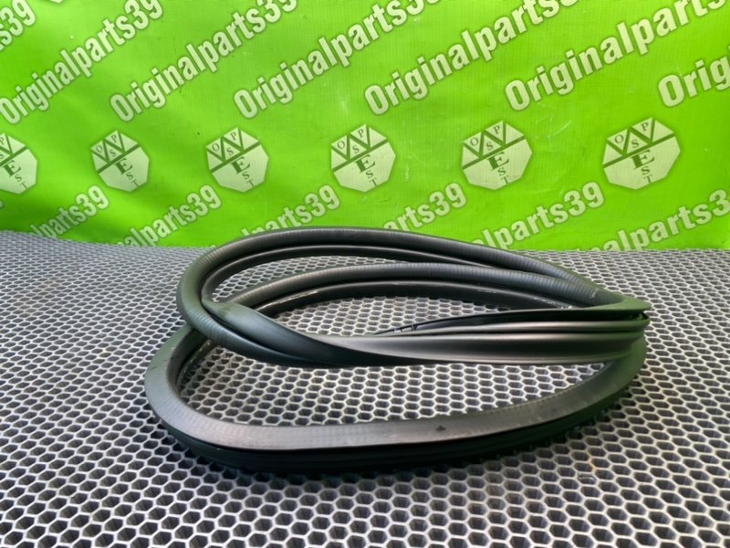 Уплотнитель стекла, 1000 рублей, Калининград