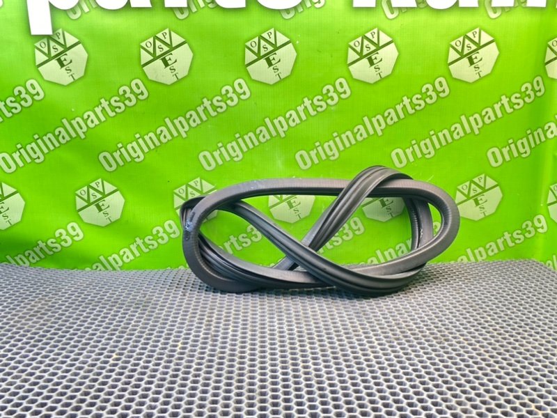 Уплотнитель стекла, 1000 рублей, Калининград