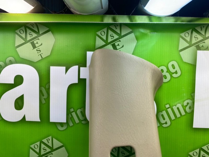 Накладка стойки, 600 рублей, Калининград